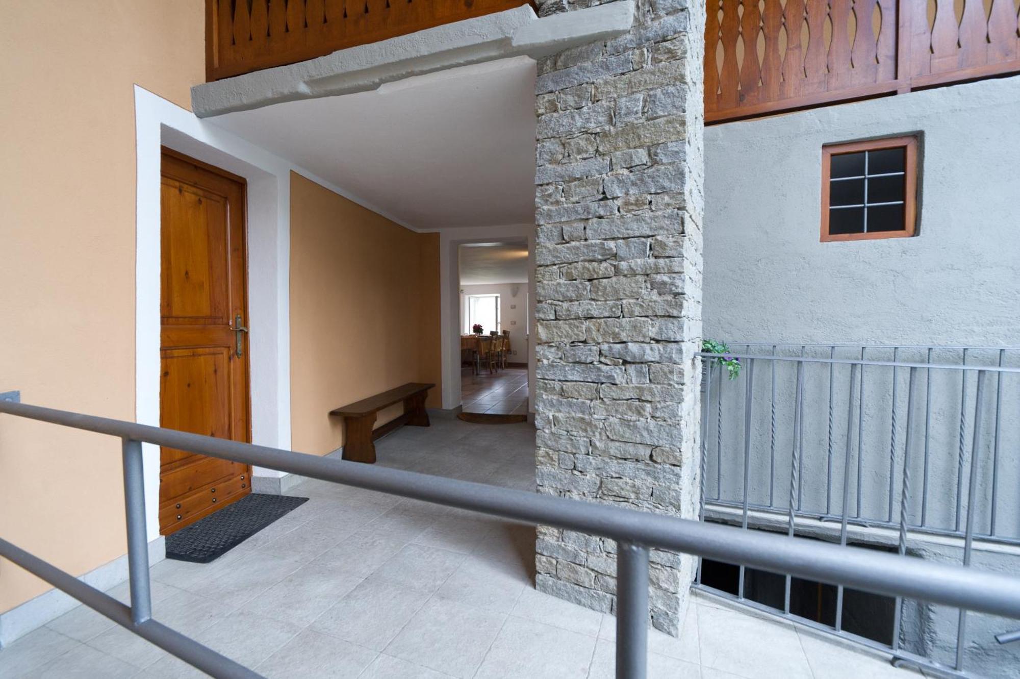 Ferienwohnung L'Intimita Aosta Exterior foto